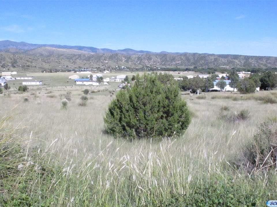1st image of 229 Valle De Uvas