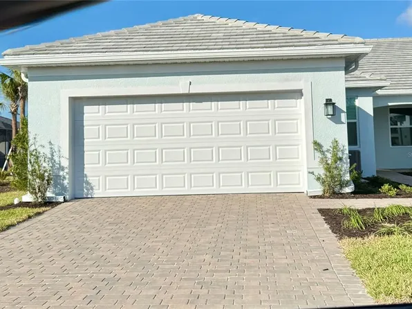 29051 Coral Harbour Dr, Englewood, FL 34223
