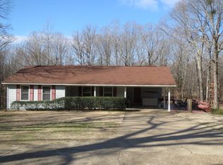 410 Sullivant Rd #B, Batesville, MS 38606