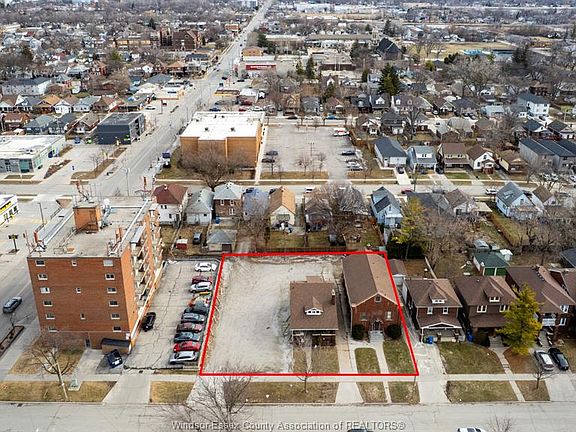 2nd image of 644 Partington Ave #636