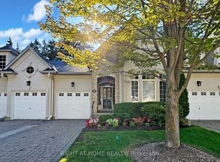 9 Arlington Way, Markham, ON L3T7W9