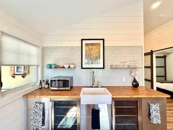 596 Ranch Rd, Solvang, CA 93463