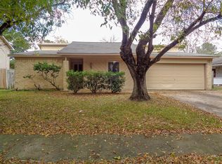 6906 Briarfield Dr, Spring, TX 77379