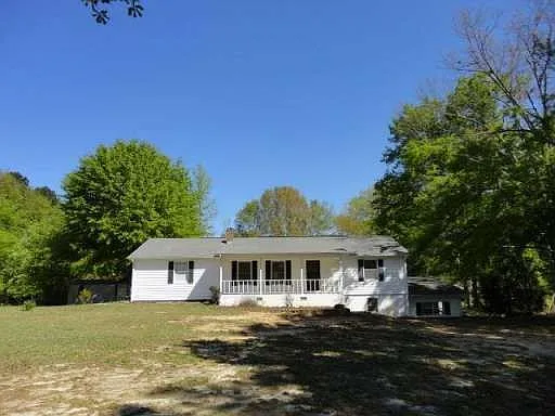 243 Jones Cir photo 1