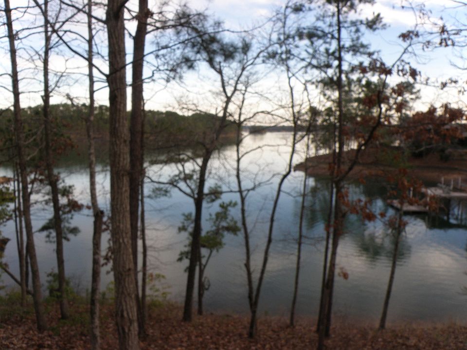 2nd image of 40 Eagle Point
