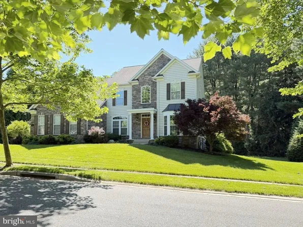 9804 Anvil Ct, Perry Hall, MD 21128