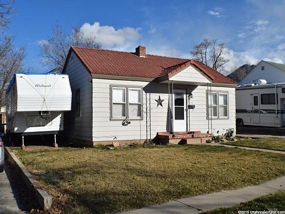 4th image of 482 Parkway Ave
