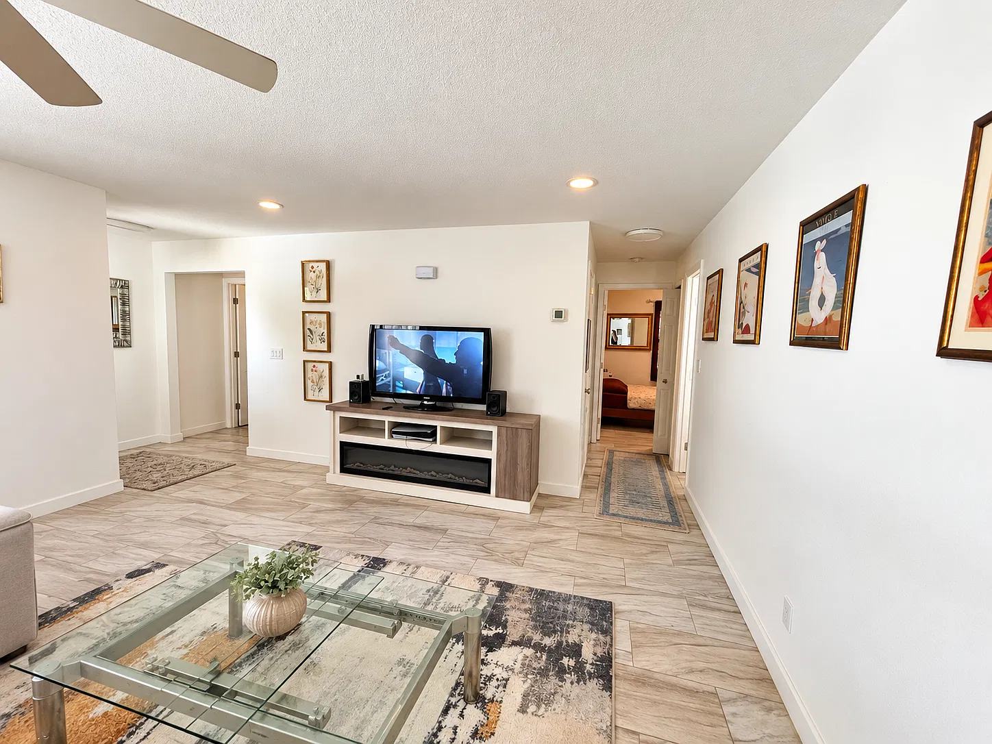 3 bed, 1315 sqft, $2,400 — Photo 4