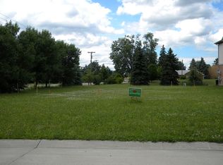 22217 Brywood Ct, Clinton Township, MI 48036