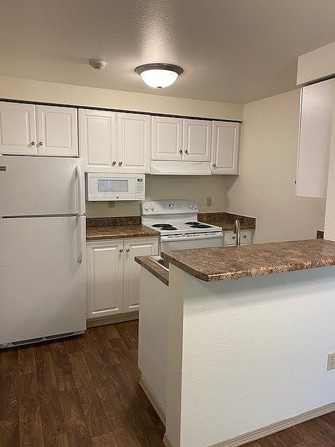 1st image of 2836 Danbury Ln SW APT 1613
