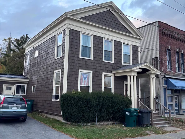 91 W Bridge St, Oswego, NY 13126