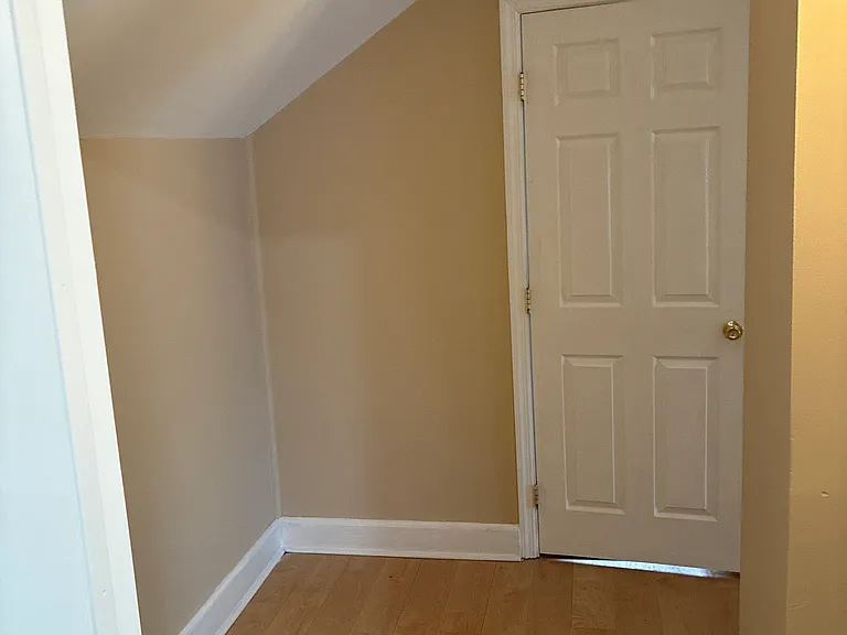 305 Penfield Pl #2 — Photo 10