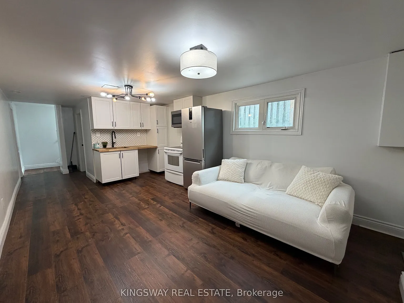 1 bed, $1,600 — Photo 4