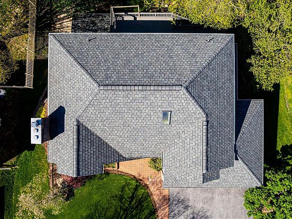 5th image of 1077 Fiddlers Rd