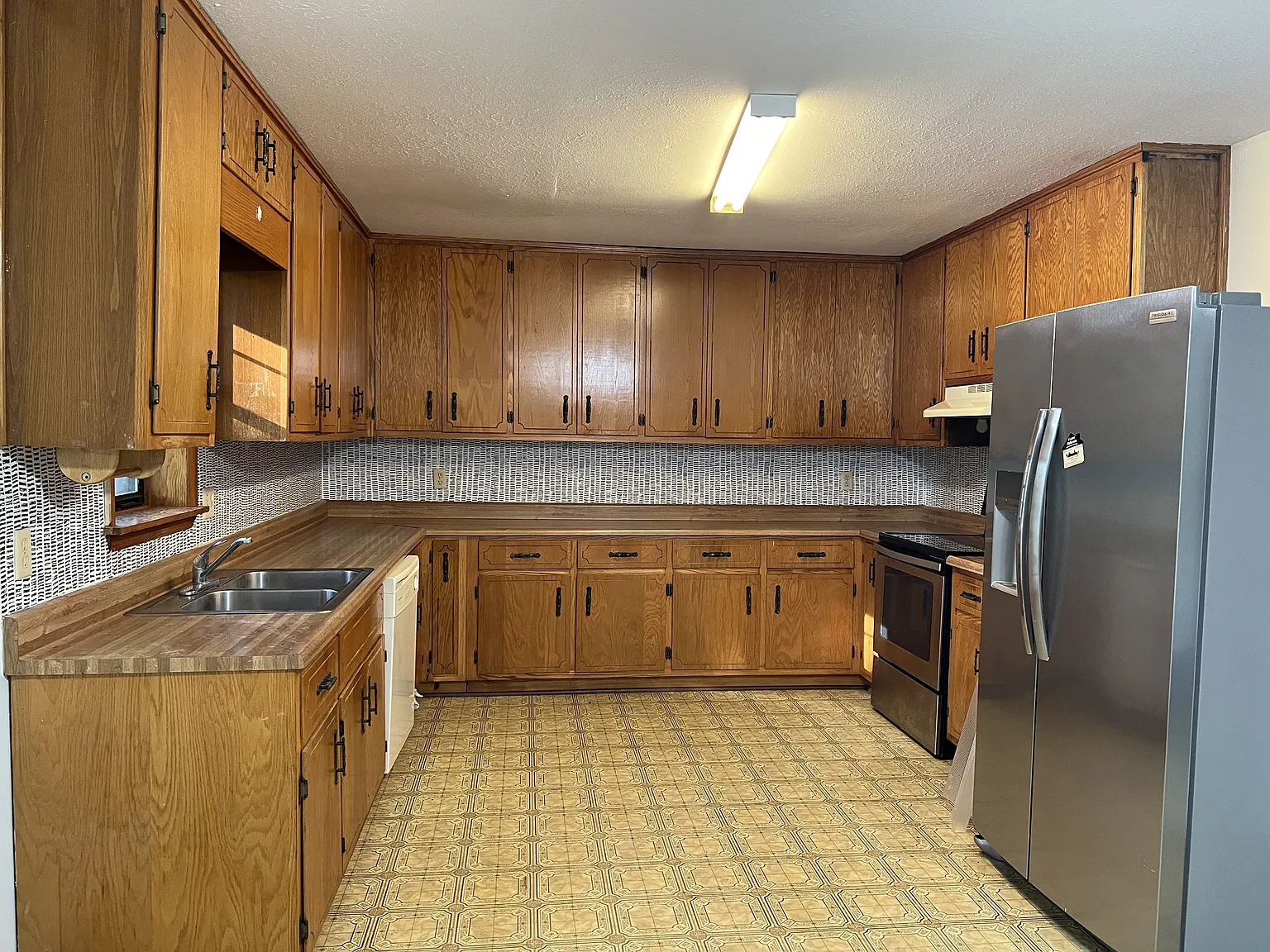 1200 Wadsworth Road - 1 — Photo 3