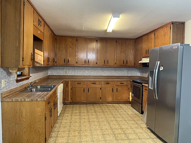 1200 Wadsworth Dr — Photo 3