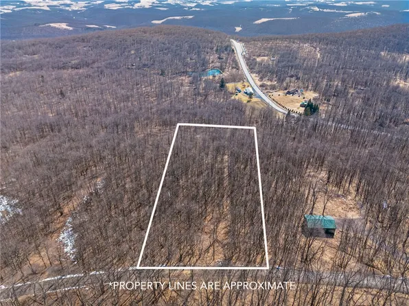 414 Shawnee View Rd, Central City, PA 15926