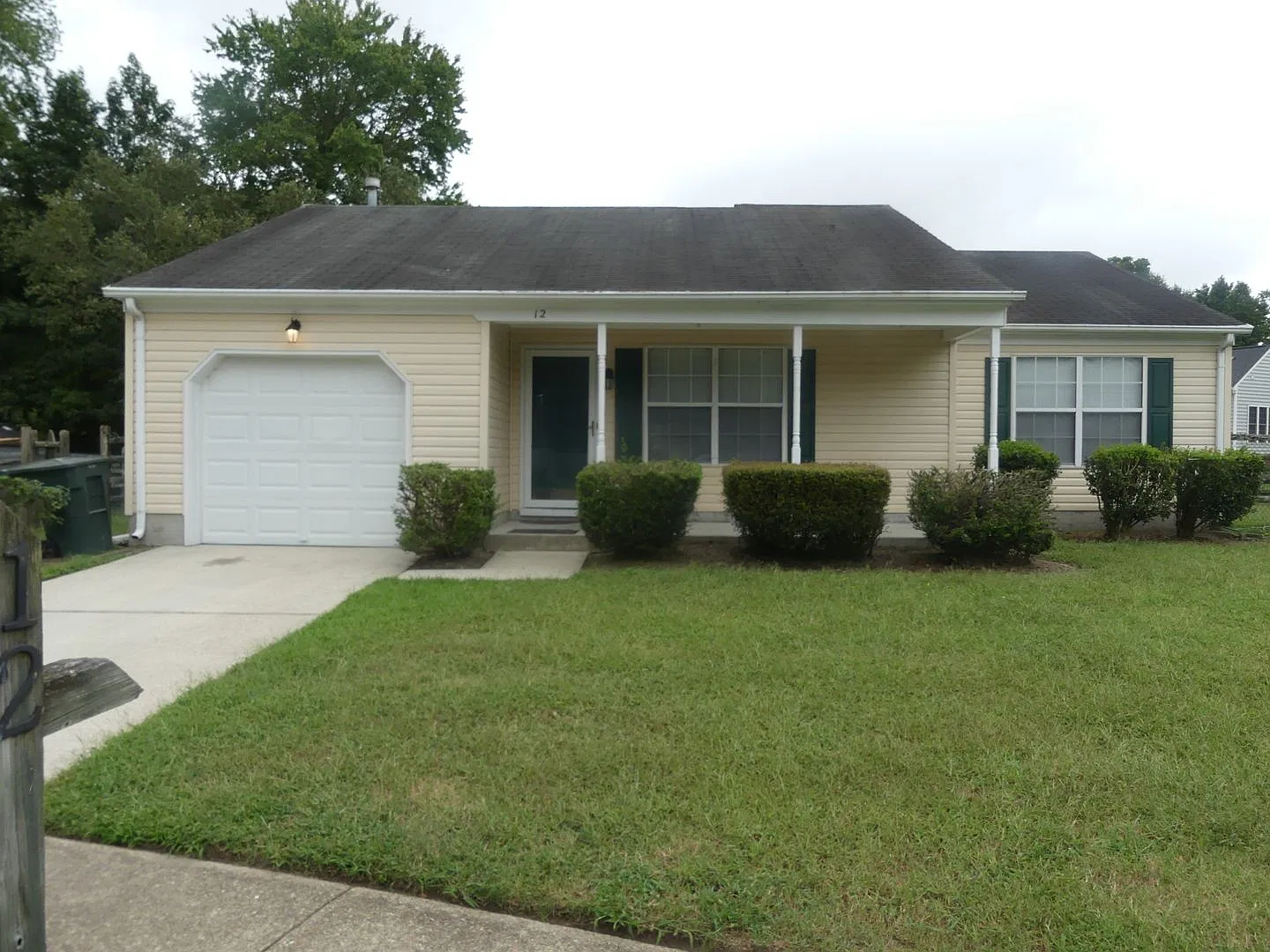 12 Compton Court, Hampton Va. 23666 — Photo 3