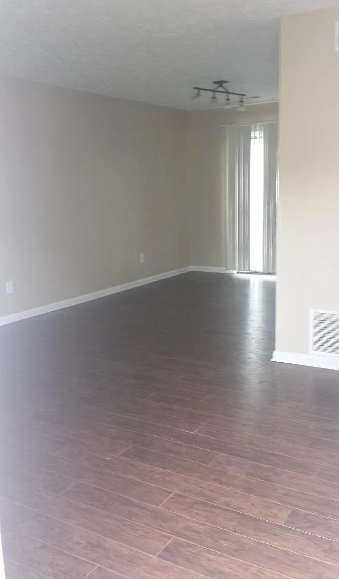 2 bed, 1.5 bath, 960 sqft, $1,500 — Photo 3
