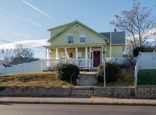 336 Calef Rd, Manchester, NH 03103