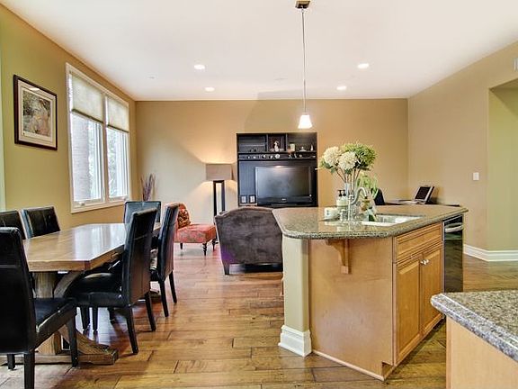 5th image of 6241 Crescent Park W Unit 103