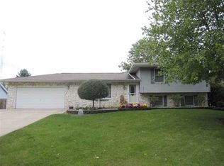 58436 Randy Dr, Goshen, IN 46528