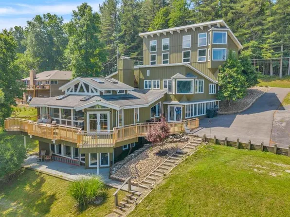 169 Flat Top Lake Rd, Ghent, WV 25843