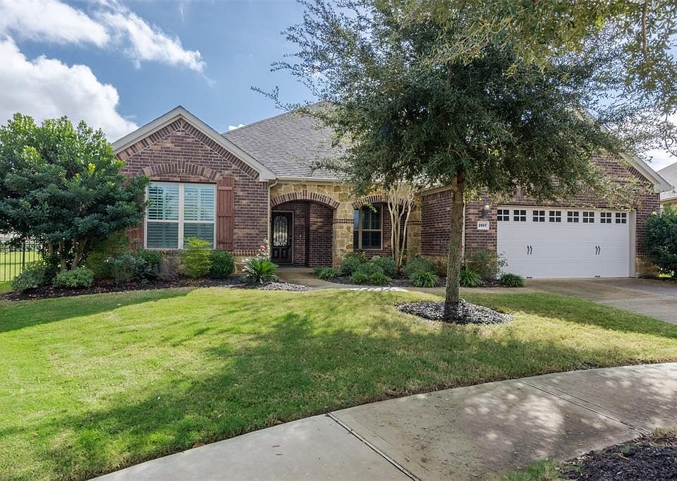 1st image of 2907 Black Walnut Ct