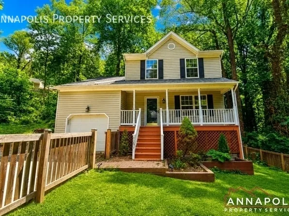 1291 Circle Dr, Arnold, MD 21012