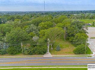 7952 S 25th St, Bellevue, NE 68147