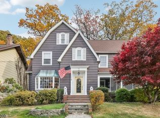 57 Elmwood Rd, Cedar Grove, NJ 07009