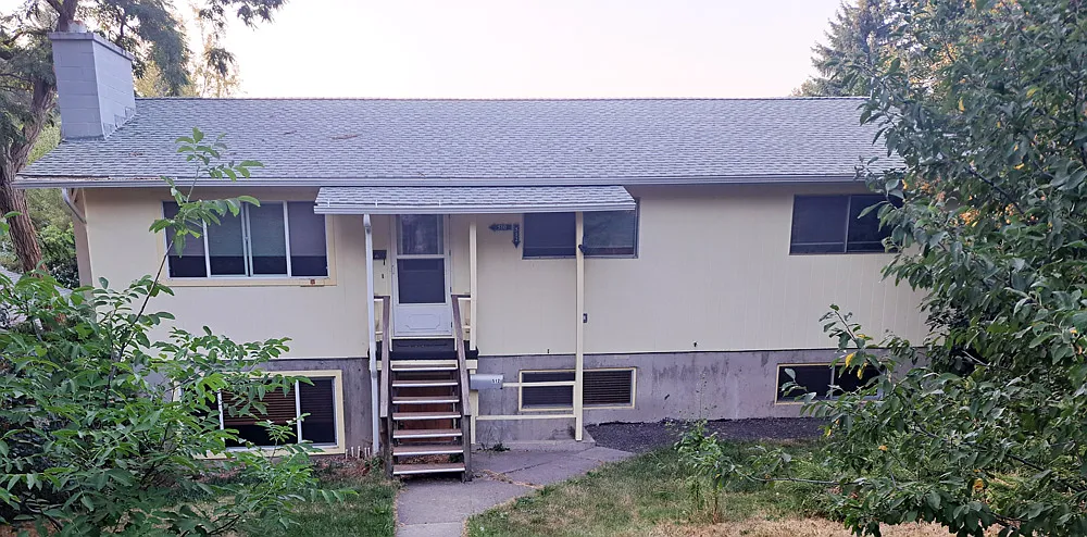 3 bed, 1232 sqft, $1,700 — Photo 1