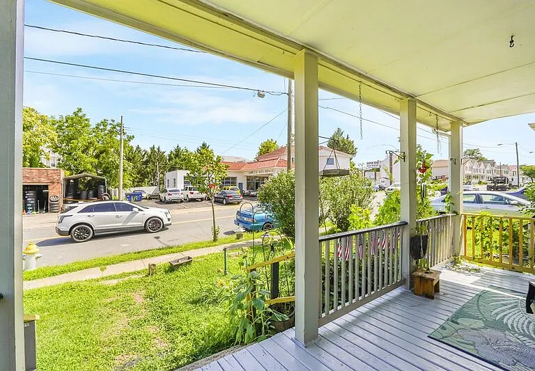 621 Lafayette Blvd #B — Photo 5