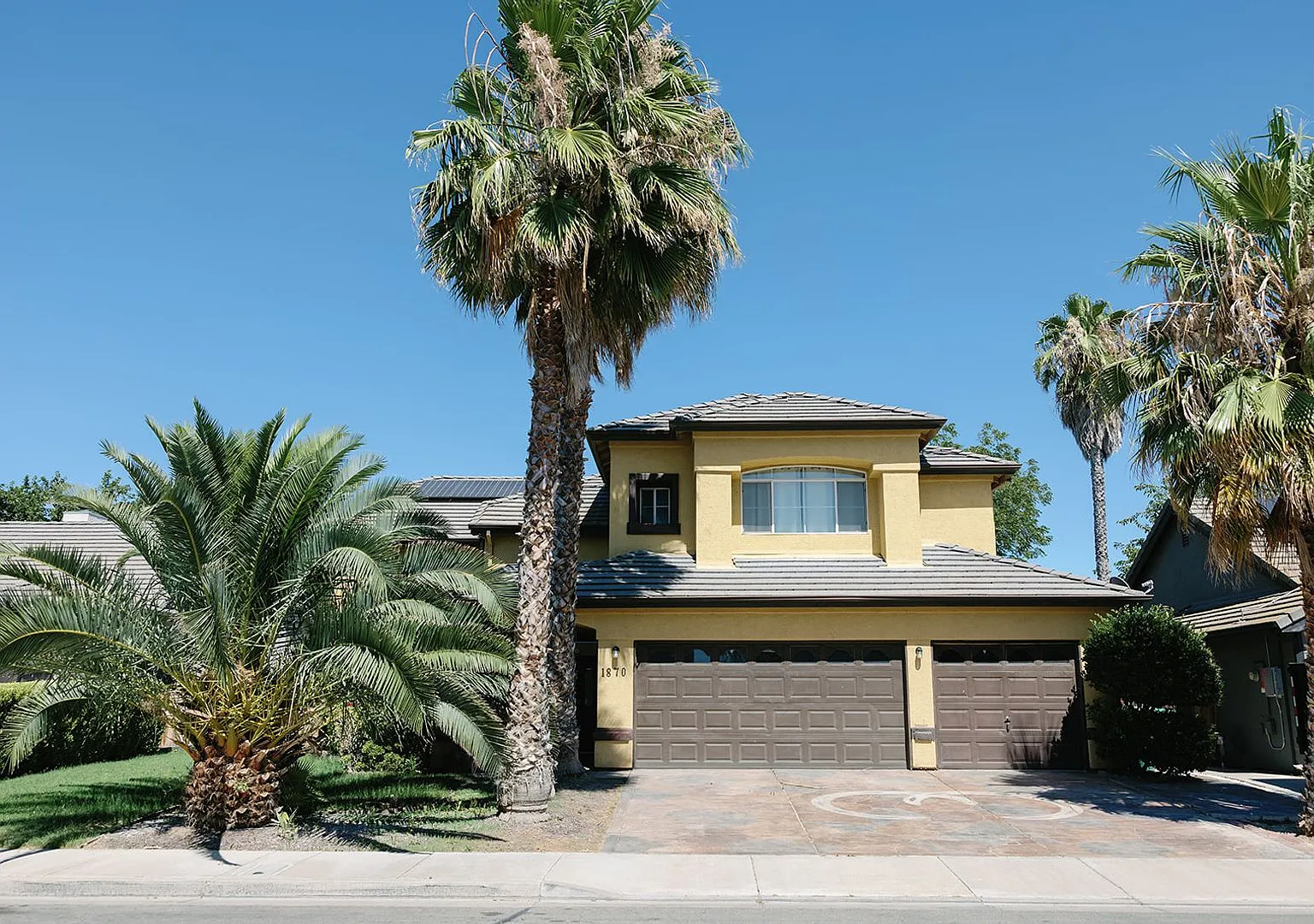 Half Off 1st Months Rent-Available Now! Move-In Ready — Photo 1