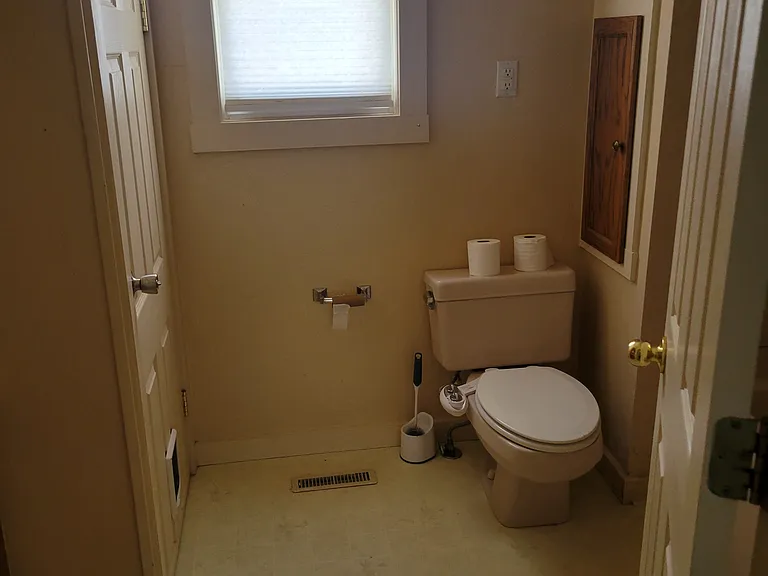 1022 Garfield Ave — Photo 4