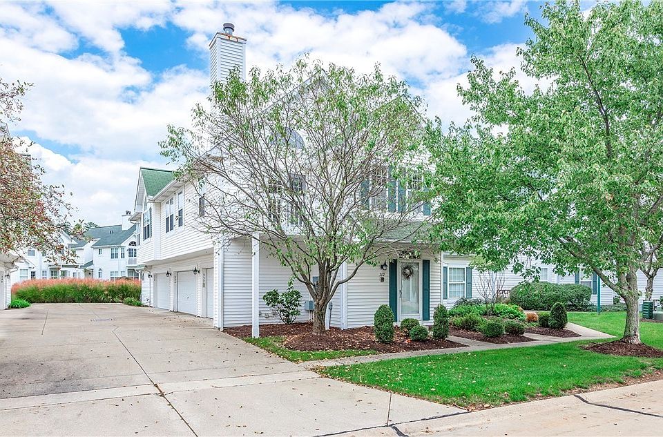 1st image of 332 Vista Cir #50A