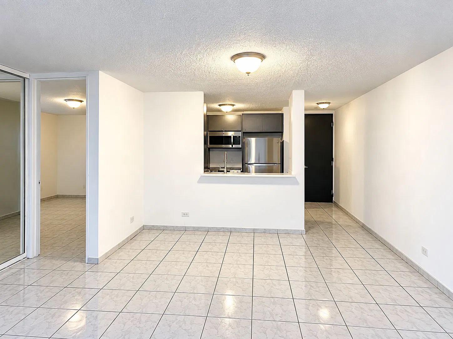 1 bed, 701 sqft, $1,550 — Photo 2