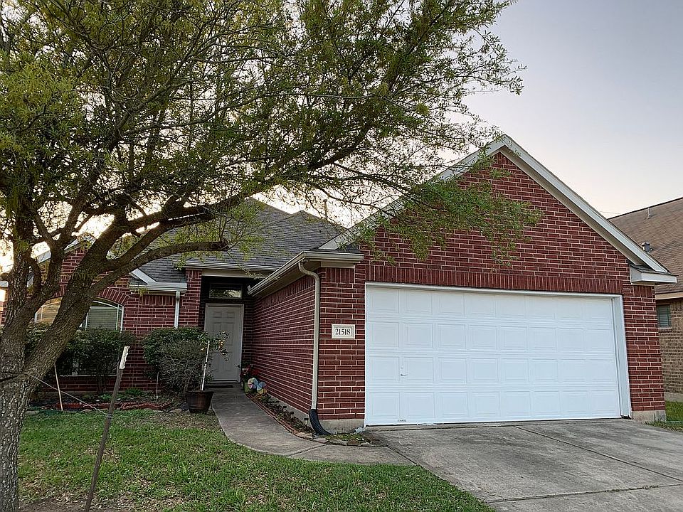 1st image of 21518 Colton Cove Dr