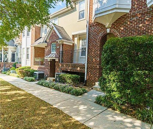 4th image of 14254 Richmond Park Ave