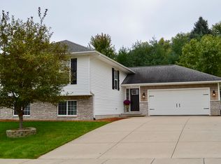 131 Maple St SW, Swisher, IA 52338