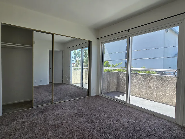 11837 Courtleigh Dr #10 — Photo 9