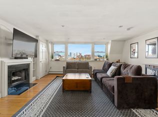 194 Beacon St APT 5, Boston, MA 02116