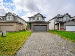 71 Laurent Ave, Welland, ON L3B0E2