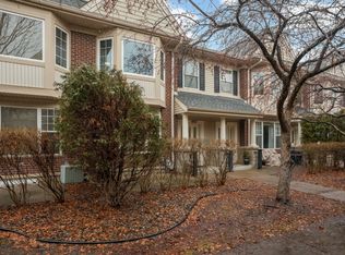 8517 Forestview Ln N, Maple Grove, MN 55369