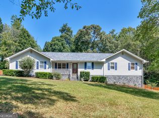 5 Ridgewood Cir, McDonough, GA 30252