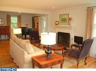 1168 Maplecrest Cir, Gladwyne, PA 19035