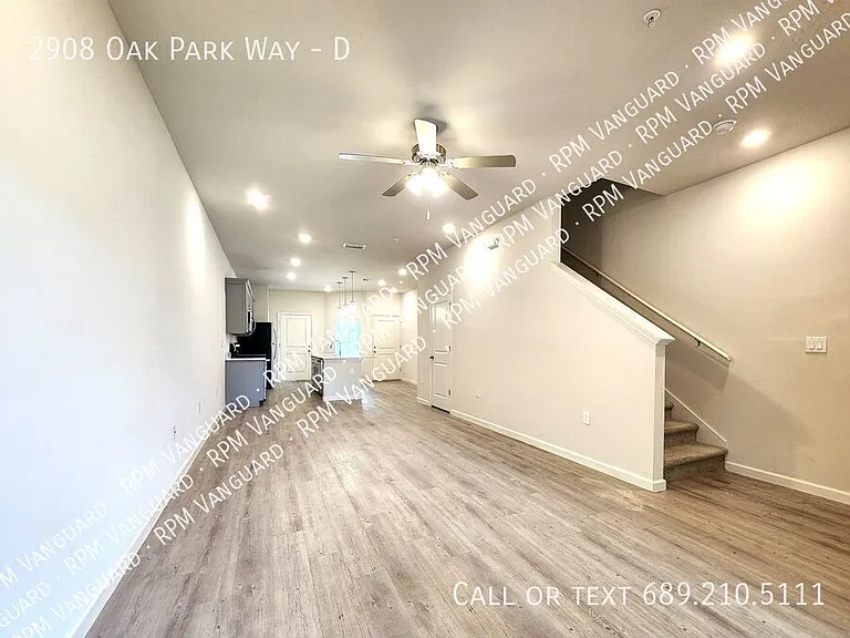 2908 Oak Park Way #D — Photo 7