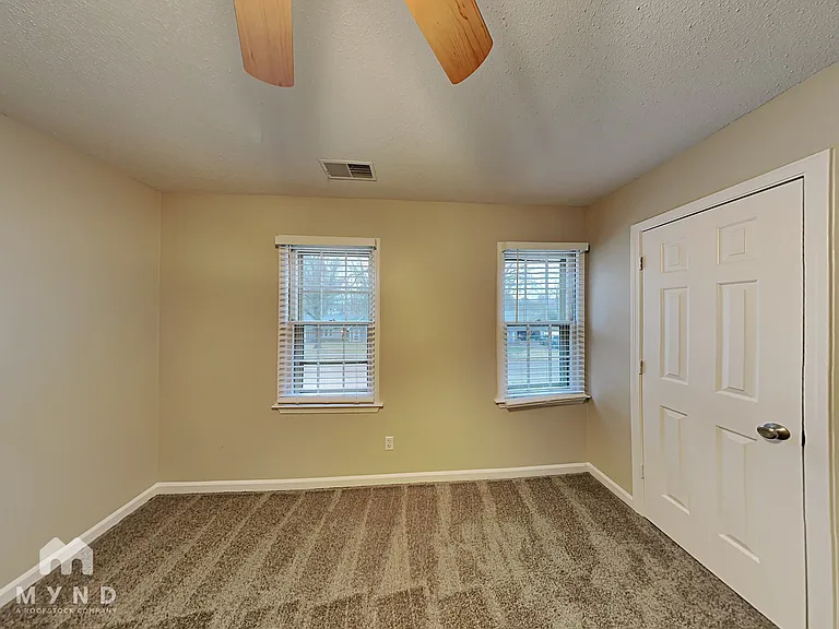 429 Dove Valley Rd — Photo 18