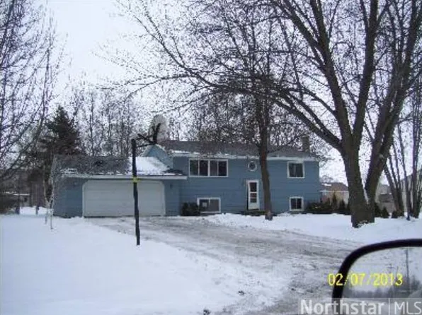 120 S 2nd St, Waverly, MN 55390