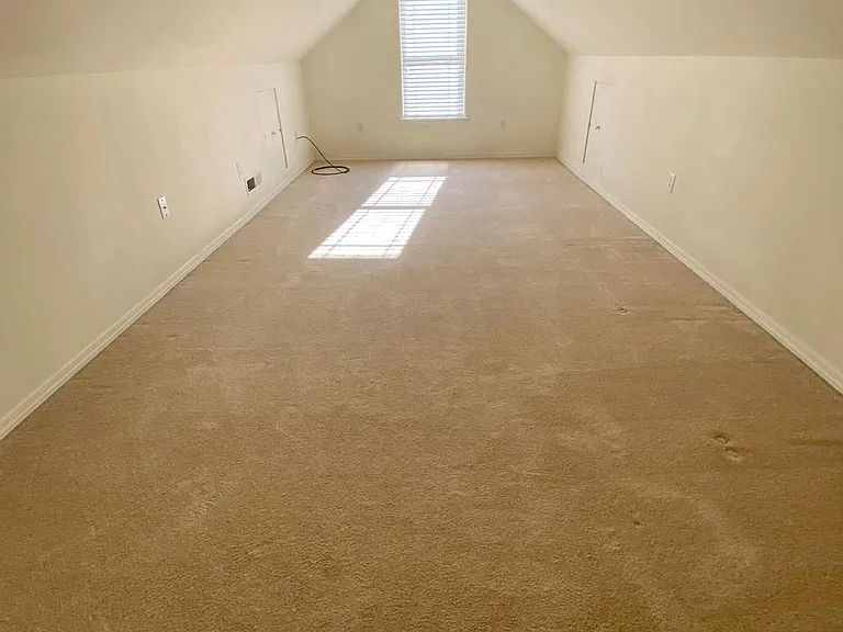 1185 Tomich Ave — Photo 9